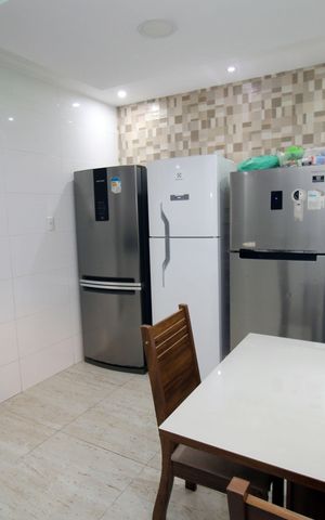 Casa à venda com 600m², 4 quartos e 7 vagasCopa