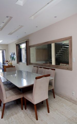 Casa à venda com 600m², 4 quartos e 7 vagasSala de Jantar