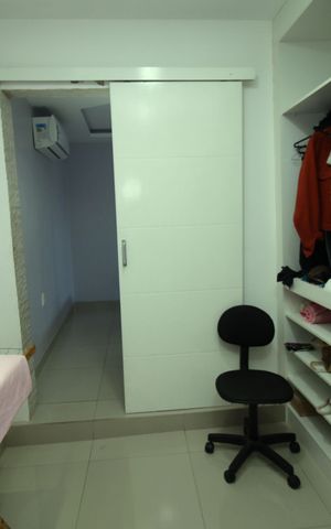 Casa à venda com 600m², 4 quartos e 7 vagasCloset da Suíte