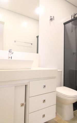 Casa à venda com 456m², 3 quartos e 5 vagasBanheiro da Suíte