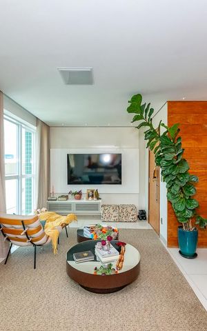 Apartamento à venda com 140m², 4 quartos e 3 vagas Apartamento à venda com 140m², 4 quartos e 3 vagasSala