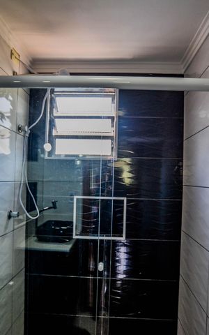 Apartamento à venda com 53m², 2 quartos e 1 vaga Apartamento à venda com 53m², 2 quartos e 1 vagaBanheiro