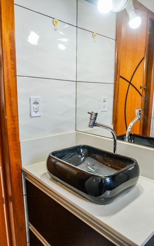 Apartamento à venda com 53m², 2 quartos e 1 vaga Apartamento à venda com 53m², 2 quartos e 1 vagaBanheiro