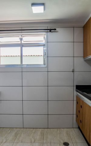 Apartamento à venda com 53m², 2 quartos e 1 vaga Apartamento à venda com 53m², 2 quartos e 1 vagaCozinha e Área de Serviço