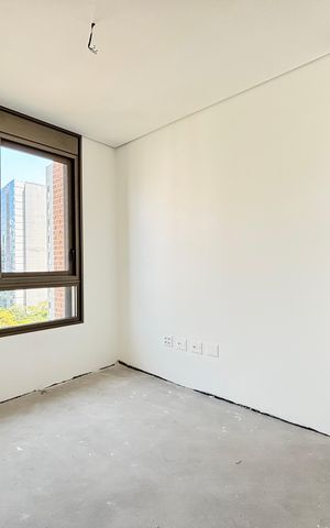 Apartamento à venda com 191m², 3 quartos e 3 vagas Apartamento à venda com 191m², 3 quartos e 3 vagasSuíte 2