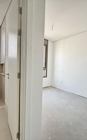 Apartamento à venda com 191m², 3 quartos e 3 vagas Apartamento à venda com 191m², 3 quartos e 3 vagasSuíte 1