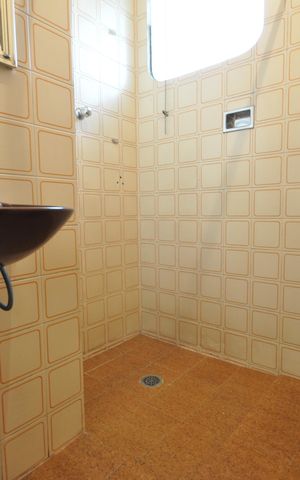 Casa à venda com 450m², 3 quartos e 3 vagasBanheiro Social