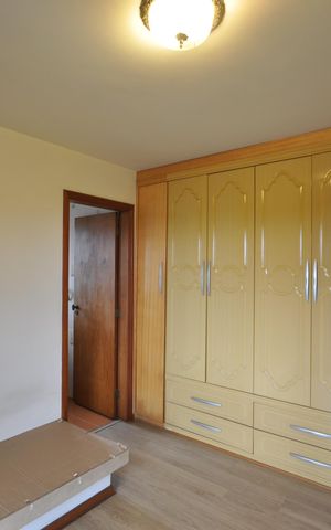 Casa à venda com 450m², 3 quartos e 3 vagasSuíte 2