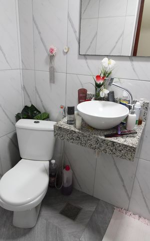 Apartamento à venda com 50m², 2 quartos e 1 vagaBanheiro Social