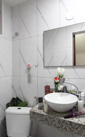Apartamento à venda com 50m², 2 quartos e 1 vagaBanheiro Social