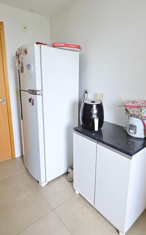 Apartamento para alugar com 81m², 3 quartos e 2 vagas Apartamento para alugar com 81m², 3 quartos e 2 vagasCozinha