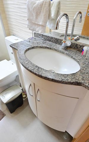 Apartamento para alugar com 81m², 3 quartos e 2 vagas Apartamento para alugar com 81m², 3 quartos e 2 vagasBanheiro Social