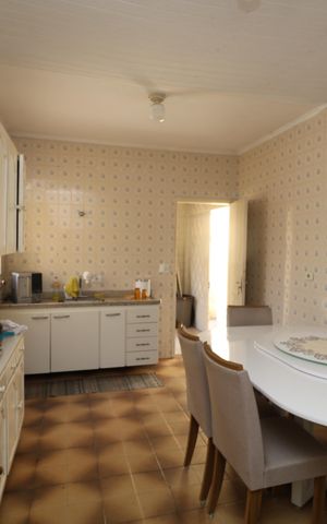 Casa à venda com 300m², 3 quartos e 3 vagasCozinha