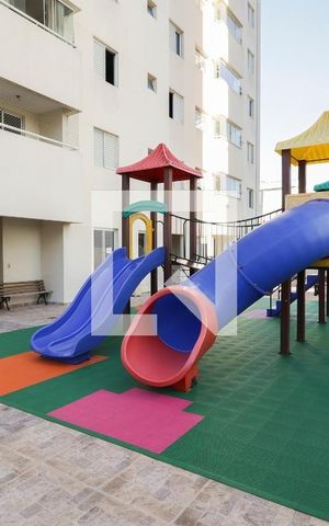 Apartamento à venda com 54m², 2 quartos e 2 vagasÁrea comum - Playground