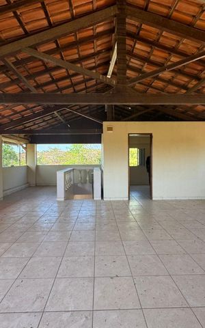 Casa à venda com 385m², 4 quartos e 8 vagasÁrea Gourmet