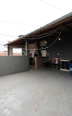 Casa à venda com 151m², 3 quartos e 2 vagasÁrea de Serviço