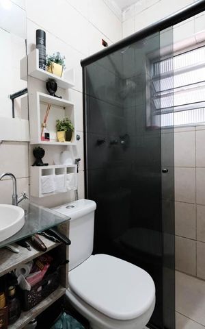 Casa à venda com 151m², 3 quartos e 2 vagasBanheiro 1