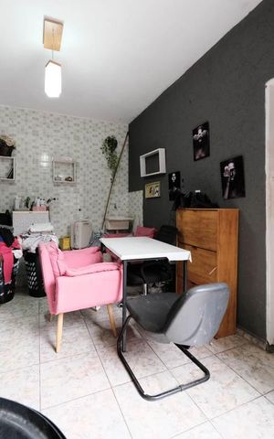 Casa à venda com 151m², 3 quartos e 2 vagasÁrea de Serviço