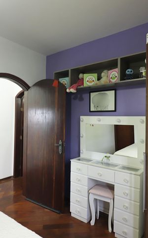 Casa à venda com 382m², 3 quartos e 6 vagasSuíte 2