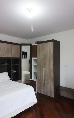 Casa à venda com 382m², 3 quartos e 6 vagasSuíte 1