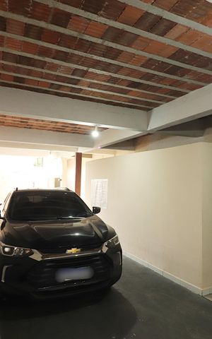 Casa à venda com 382m², 3 quartos e 6 vagasGaragem