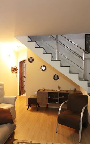 Casa à venda com 382m², 3 quartos e 6 vagasSala