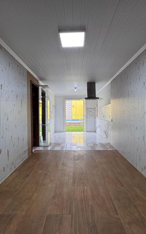 Casa à venda com 150m², 3 quartos e 3 vagas Casa à venda com 150m², 3 quartos e 3 vagasCozinha