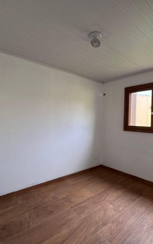 Casa à venda com 150m², 3 quartos e 3 vagas Casa à venda com 150m², 3 quartos e 3 vagasQuarto 1