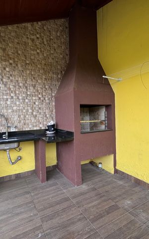 Casa à venda com 150m², 3 quartos e 3 vagas Casa à venda com 150m², 3 quartos e 3 vagasÁrea Externa