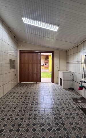 Casa à venda com 150m², 3 quartos e 3 vagas Casa à venda com 150m², 3 quartos e 3 vagasÁrea de Serviço