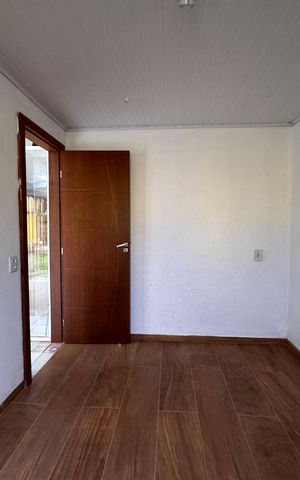 Casa à venda com 150m², 3 quartos e 3 vagas Casa à venda com 150m², 3 quartos e 3 vagasQuarto 2