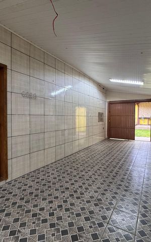 Casa à venda com 150m², 3 quartos e 3 vagas Casa à venda com 150m², 3 quartos e 3 vagasÁrea de Serviço