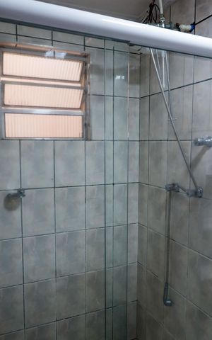 Casa para alugar com 45m², 2 quartos e 1 vaga Casa para alugar com 45m², 2 quartos e 1 vagaBanheiro
