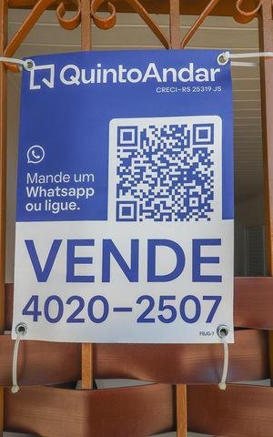 Casa à venda com 85m², 2 quartos e 1 vagaPlaquinha