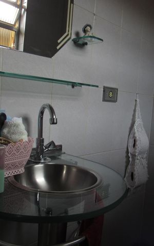 Casa à venda com 245m², 4 quartos e 3 vagasBanheiro Social 2