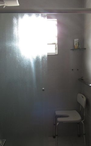 Casa à venda com 245m², 4 quartos e 3 vagasBanheiro Social