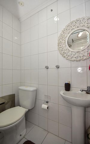 Apartamento à venda com 125m², 3 quartos e 2 vagasBanheiro de Serviço