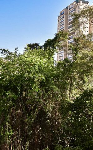 Apartamento à venda com 125m², 3 quartos e 2 vagasVista da Suíte 3