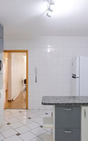 Apartamento à venda com 127m², 3 quartos e 2 vagasCozinha