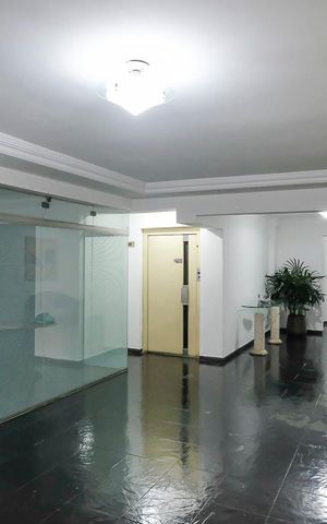 Apartamento à venda com 127m², 3 quartos e 2 vagasHall de entrada