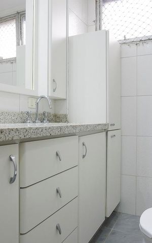 Apartamento à venda com 127m², 3 quartos e 2 vagasBanheiro da suíte