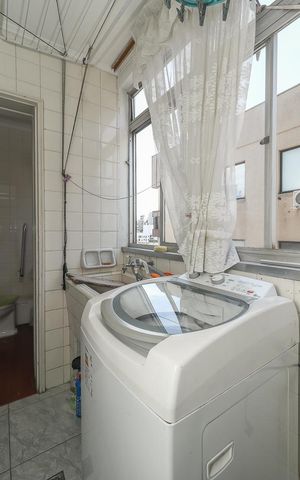 Apartamento à venda com 116m², 3 quartos e 1 vagaÁrea de Serviço