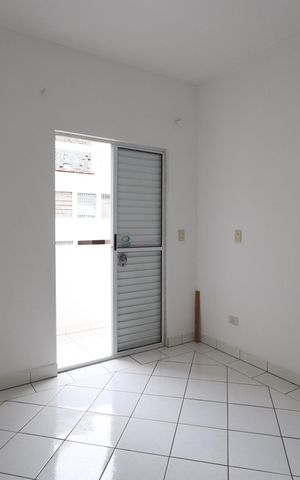 Casa para alugar com 80m², 2 quartos e 1 vagaSuíte