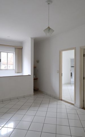 Casa para alugar com 80m², 2 quartos e 1 vagaSala