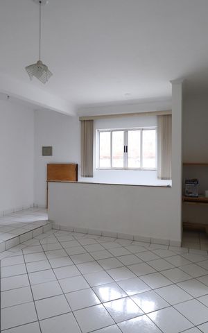 Casa para alugar com 80m², 2 quartos e 1 vagaSala