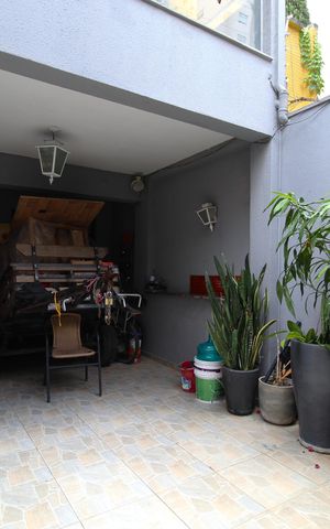 Casa à venda com 392m², 3 quartos e 2 vagasGaragem