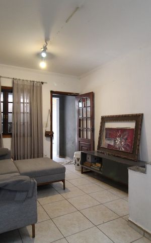 Casa à venda com 392m², 3 quartos e 2 vagasSala