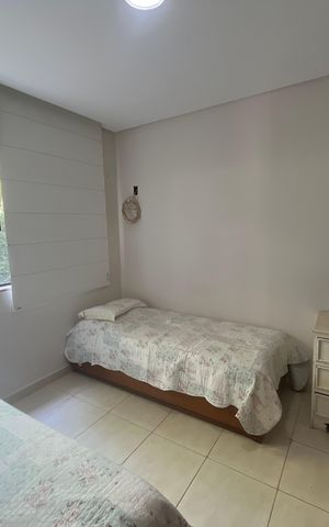 Casa à venda com 700m², 6 quartos e 2 vagas Casa à venda com 700m², 6 quartos e 2 vagasQuarto 5