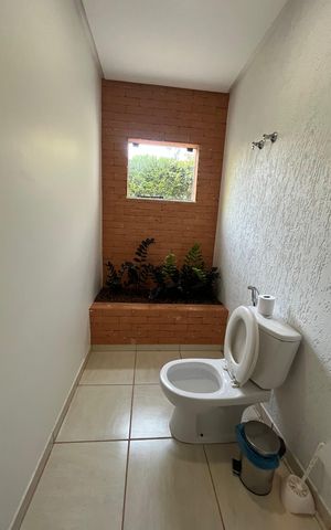 Casa à venda com 700m², 6 quartos e 2 vagas Casa à venda com 700m², 6 quartos e 2 vagaslavabo sala