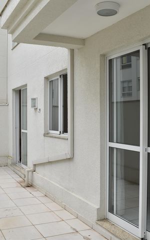Apartamento para alugar com 56m², 2 quartos e 1 vagaVaranda do Quarto 2